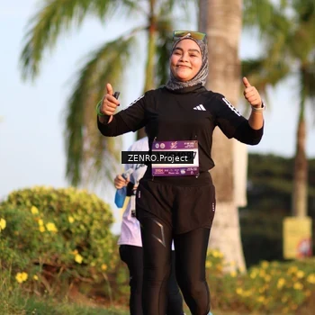 Runner Photo 7715674