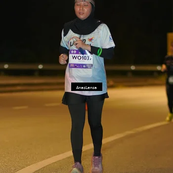 Runner Photo 7715690