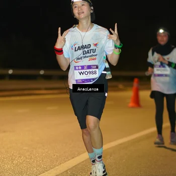 Runner Photo 7715694