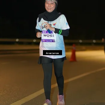 Runner Photo 7715700