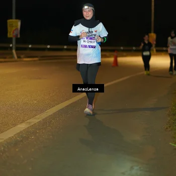 Runner Photo 7715702