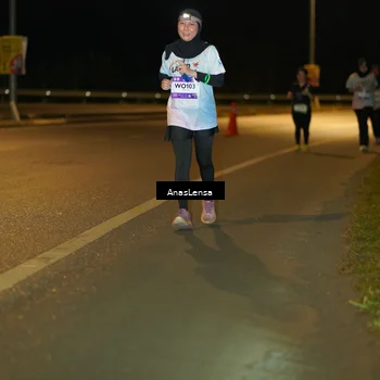 Runner Photo 7715704