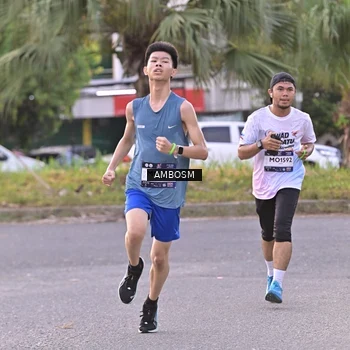 Runner Photo 7715736
