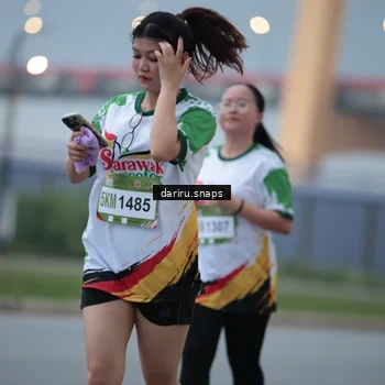 Runner Photo 7715738