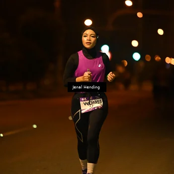 Runner Photo 7715754