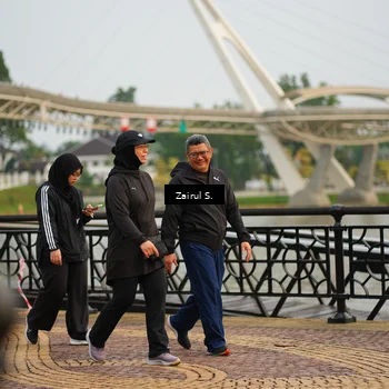 Runner Photo 7715759