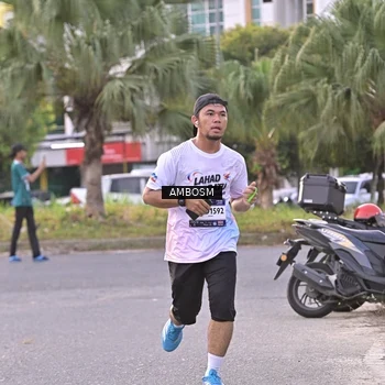 Runner Photo 7715762