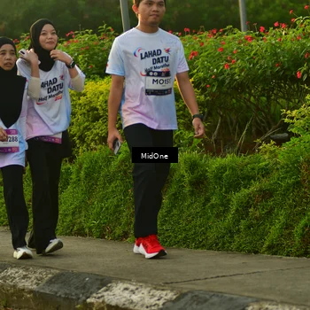 Runner Photo 7715789