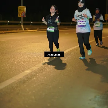 Runner Photo 7715795
