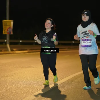 Runner Photo 7715798