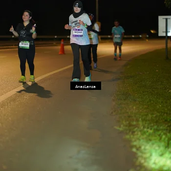 Runner Photo 7715800