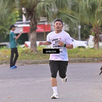 Runner Photo 7715822