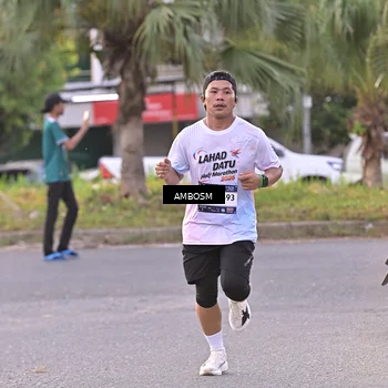 Runner Photo 7715833
