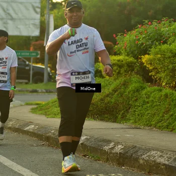 Runner Photo 7715834