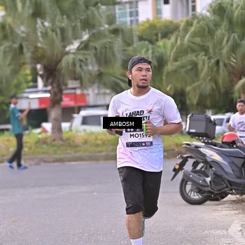 Runner Photo 7715837