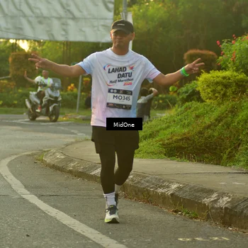 Runner Photo 7715844
