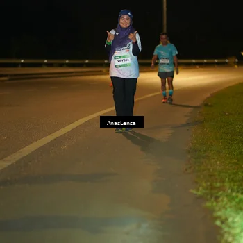 Runner Photo 7715847
