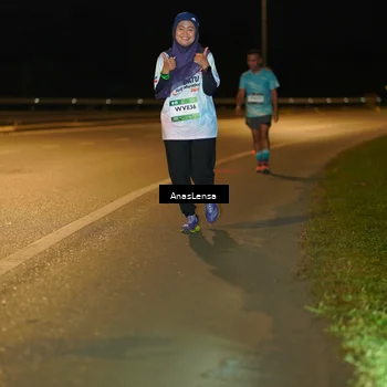 Runner Photo 7715899