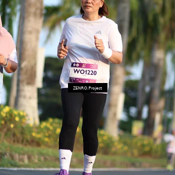 Runner Photo 7715902