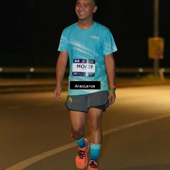 Runner Photo 7715923