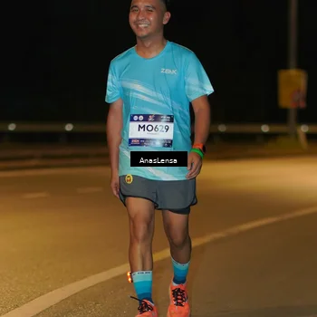 Runner Photo 7715940