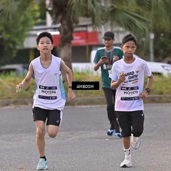 Runner Photo 7715943