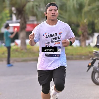 Runner Photo 7715953