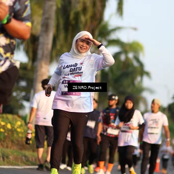 Runner Photo 7715960