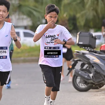 Runner Photo 7715965
