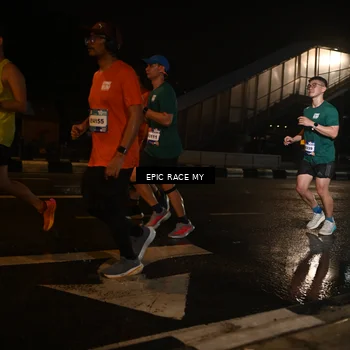 Runner Photo 7715966