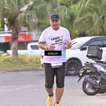 Runner Photo 7715978