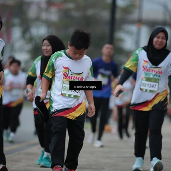 Runner Photo 7715987