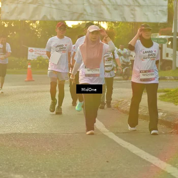 Runner Photo 7716015