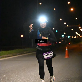 Runner Photo 7716018