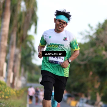 Runner Photo 7716032