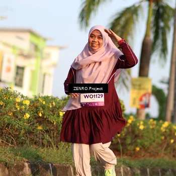 Runner Photo 7716035