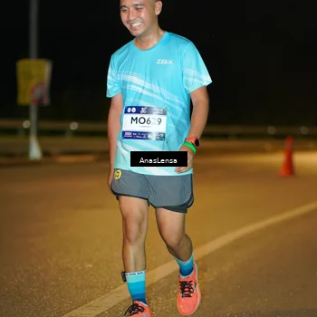 Runner Photo 7716056
