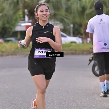 Runner Photo 7716059