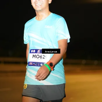 Runner Photo 7716060