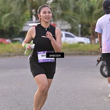 Runner Photo 7716067