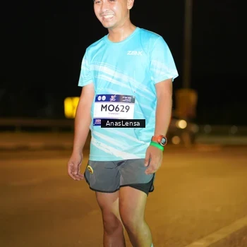 Runner Photo 7716070