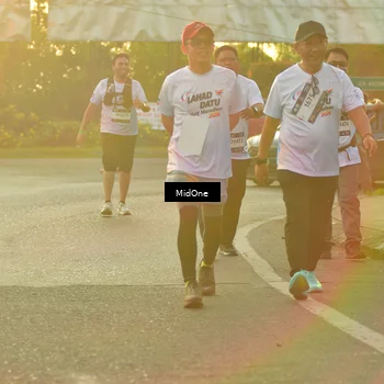 Runner Photo 7716132
