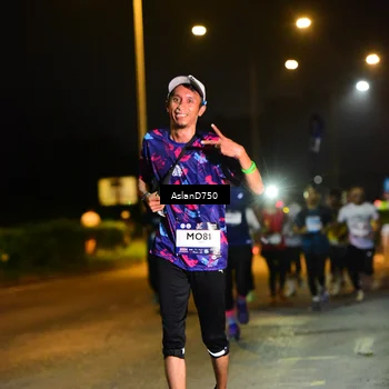 Runner Photo 7716142