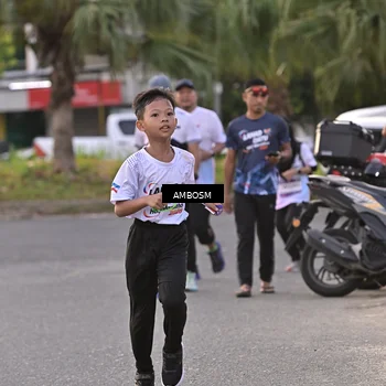 Runner Photo 7716167