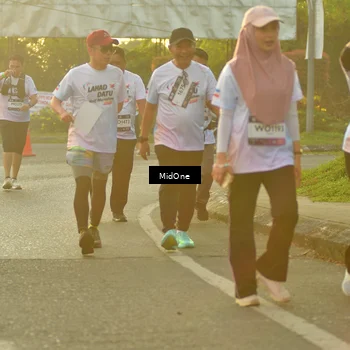 Runner Photo 7716184