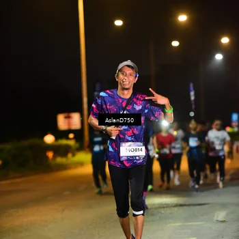 Runner Photo 7716236