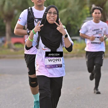 Runner Photo 7716245