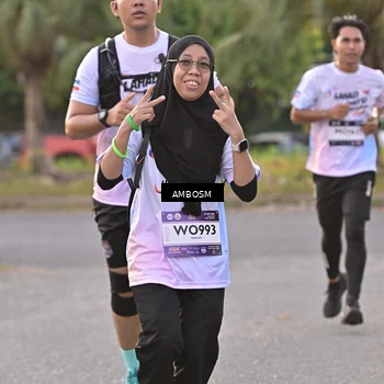 Runner Photo 7716248