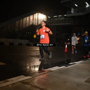 Runner Photo 7716252