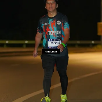 Runner Photo 7716260